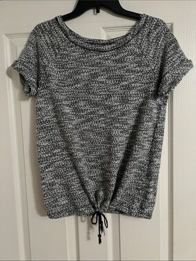 Lou & Grey medium marled black/white short sleeve sweater with drawstring waist